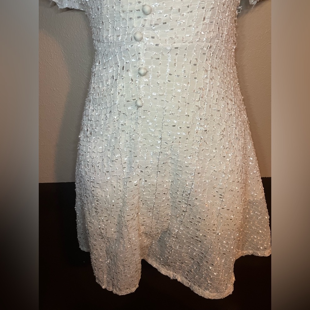 Mini dress - Picture 4 of 7